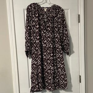 H&M Maroon and White Long Sleeve Dress